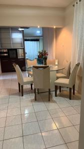 Apartamento no Coração de Barreiras 157m 3 Quartos Climatizados 4 Banheiros