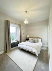 Luxury Private Apartments - Close to Town Centre