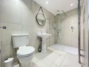 Luxury Private Apartments - Close to Town Centre