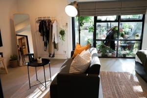 Tiny home Pana B Private residence 10mins beach