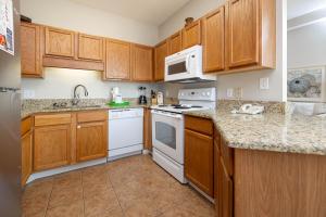 Phoenix East II 2002