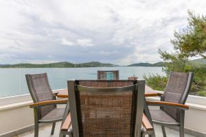 Family apartment by the sea Happy people