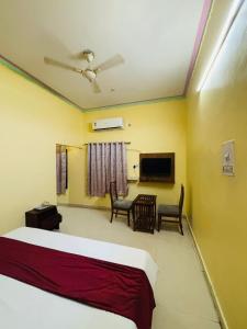 Raaj guest house