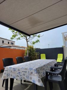 Maison Lumineuse à 300m de la mer