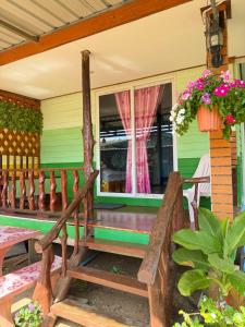 KohLibong Beach House Homestay