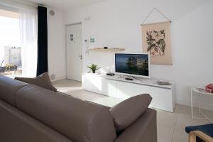 APARTMENT BREZZA DI LAGO - Regarda Travel