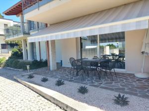 APARTMENT BREZZA DI LAGO - Regarda Travel
