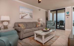 Phoenix East II 2042