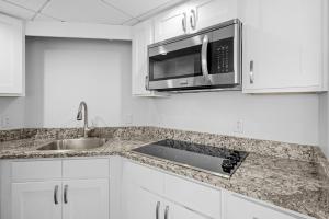 Cozy Apartment in the Heart of Fort Myers