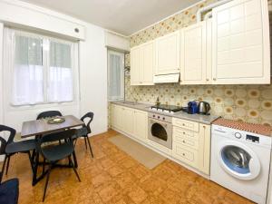 The English Flat - Rozzano, Milano