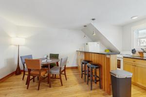 Stowe Mountain Road Retreat