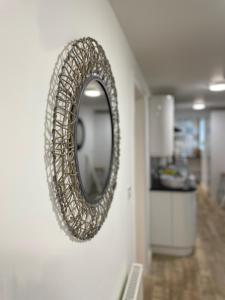 2 Bedroom Basement Apartment in Georgian Townhouse