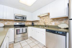 Phoenix East II 2081