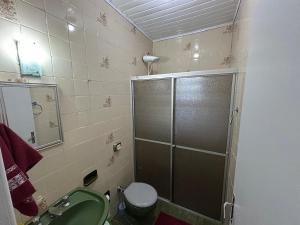 Casa Familiar Na Cachoeira