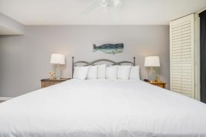 Phoenix East II 2094