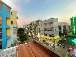 Central Saigon Apartment, Sonder House