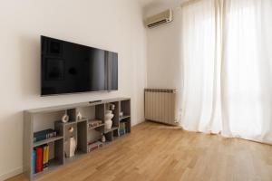 Navigli - Porta Genova -Bilocale su due piani