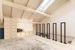 Navigli - Porta Genova -Bilocale su due piani