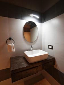 Tamarind Retreat