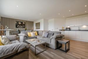 2 Bed in Tintagel oc-g33170