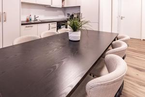 The R Apartment Farnsberg