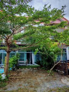 Little Charlies House Khanom Beach