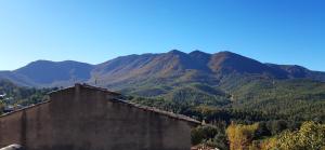 Ca la Cari, caseta rústica i acollidora