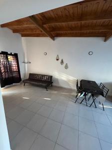 House 7 blocks from the sea c7 n7440