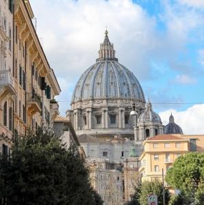 Massi Vatican House
