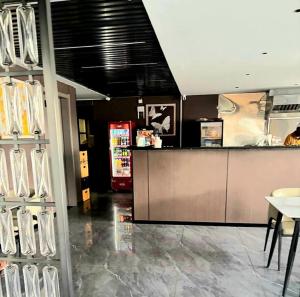 502-s Classic 1 bedroom Apartment