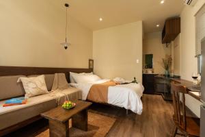 PIN Trương Quyền