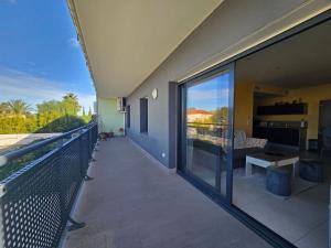 Appartement T3 avec box, place de parking et grande terrasse!