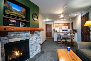 Rimfire 323 - 1 Br Adjoins with Rimfire 322- 1Br