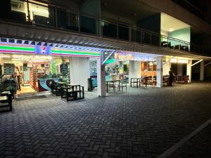 1BR Condotel in Azure Urban Resort near NAIA #TRO4