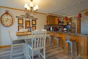 Powderidge 73 Cozy 2 Br Condo Slope Side