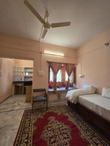 Ved kuteer, vijay kunj