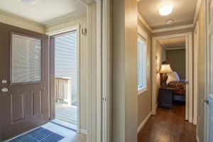 Powderidge 44: 1Br: 1 Bath Flat