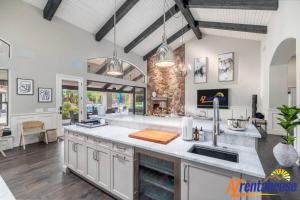 Private Resort Style Estate with Waterslide Volleyball Indoor Basketball Golf