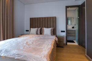 Apartment Luxury Three Bedroom In Panorama Five