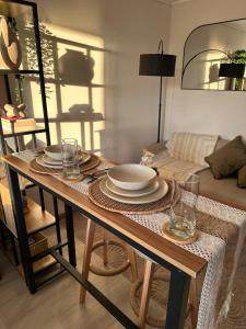 Warm Studio Ñuñoa - Metro Santiago L3 Equipped Connected