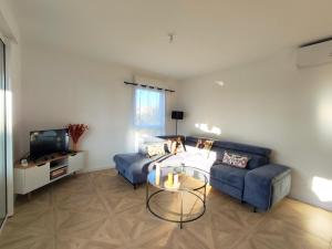 Appartement climatisé avec piscine et parking à Uzès