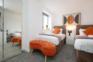 Newly Built Modern & Central 2-Bedroom & 2-Bathroom Apartment