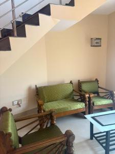 SM Cottage