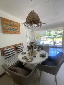 Apartment for rent 1 block from the beach 2 bedrooms 2 bathrooms