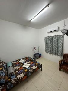 EmyNuar Homestay