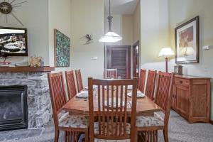 Soaring Eagle #110: 2 Bedrooms, 2 Full Baths: Slope Side