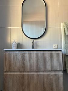 Excellent location - Sea Views