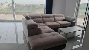 Luxurious Modern Penthouse