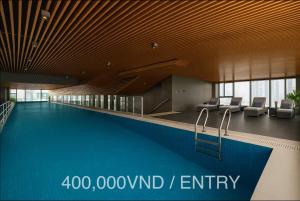 Solari 15F Duplex Suite with Nhat Tan Bridge View