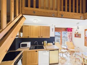 Appartement Les Gets au pied des pistes avec parking - FR-1-623-188
